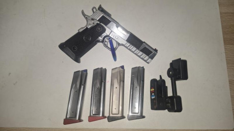 Hola,he abierto este hilo para que todos aquellos que tengais armas Españolas,podais lucirlas aqui con 91