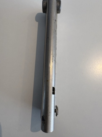 Hola,

Vendo 2 cargadores luger en buen estado:

1. con marcaje 7,65 Made in Germany
2. con marcaje 9 11