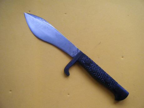 Original cuchillo de las COEs. Emisión del cuchillo sin uso, nuevo.
Sólo las minúsculas faltas debidas 02
