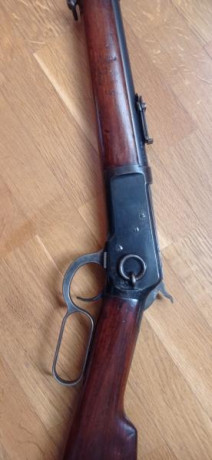 Vendo rifle,Winchester 1892 fabricado en 1908.
Calibre 44/40. 
Curioso ejemplar con engarce de bayoneta 30