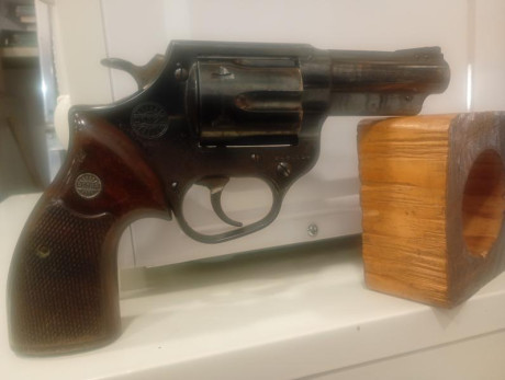 Hola.
Busco revolver Astra Police 357/38 + tambor y estrellas del 9mm Parabellum
Que esté guiado en F.

Saludos 101