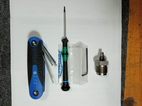 Buenas foro, busco pistola Walther LP500, si alguien piensa en desacerse de una le agradecería que me 91