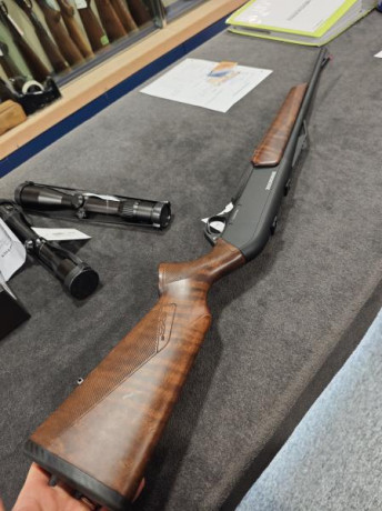 Buenas compañeros, 
A ver si me podéis ayudar porque tengo la cabeza echa un lio. Soy cazador de menor 92