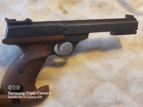 ​VENDO: FN Browning International II – Calibre .22 LR
​Pistola semiautomática de tiro de precisión fabricada 01