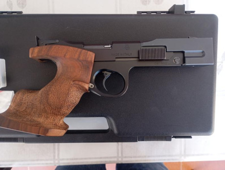 Hola compañeros, VENDO PISTOLA FAS SP602  cal.22 lr
Arma en excelente estado, magnífica precisión y sin 02