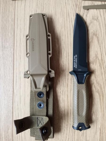Vendo Gerber StrongArm Coyote con filo Liso, hoja fabricada en acero 420HC con revestimiento cerámico 11