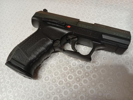 Pongo a la venta estas dos piezas
CP99 de UNAREX. Prácticamente nueva 
Con tres cargadores como se verá 12