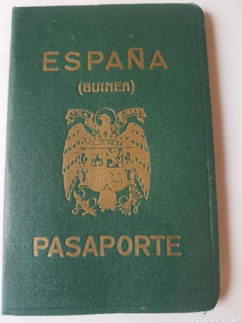  EN RECUERDO Y HOMENAJE A LOS QUE YA NO ESTÁN. 

Si pones en  GOOGLE    PASAPORTES EN LA MEMORIA   da 162