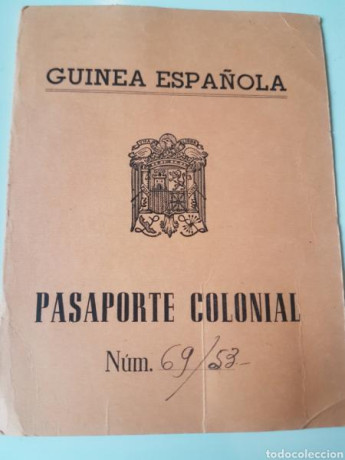  EN RECUERDO Y HOMENAJE A LOS QUE YA NO ESTÁN. 

Si pones en  GOOGLE    PASAPORTES EN LA MEMORIA   da 161