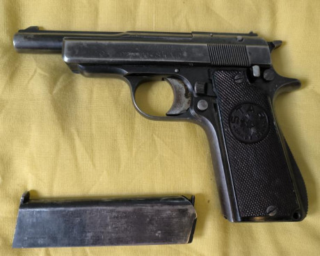 Vendo pistola Star IN de 1932 calibre 380 Auto (9 corto), en perfecto estado de uso, con el desgaste del 00