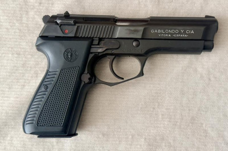 Vendo llama M-82 muy cuidada.
450 euros, portes a cargo del comprador 02