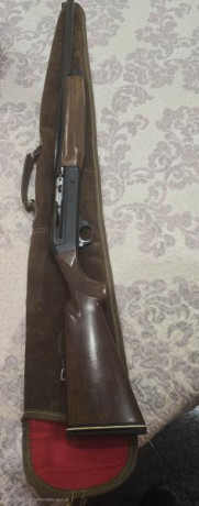 Vendo escopeta benelli121 en perfecto estado 
 Cañon de 71 cm,3 estrellas fijas. 
La escopeta se encuentra 172