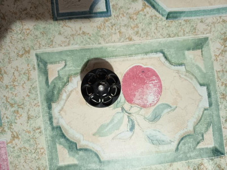 Por no usar ,se  vende cargador rápido para revolver 
Precio 15 € 00