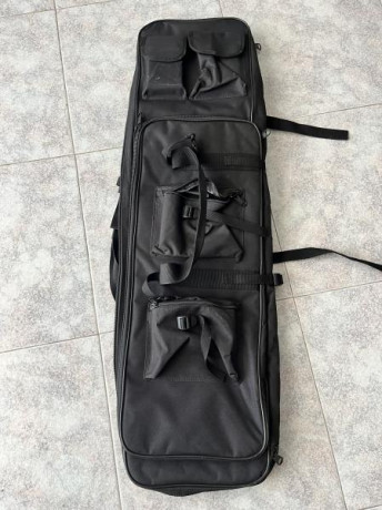 Buenas,

Vendo mochila-funda para escopeta/rifle plegable o de pequeñas dimensiones.

Precio: 40€

Se 02