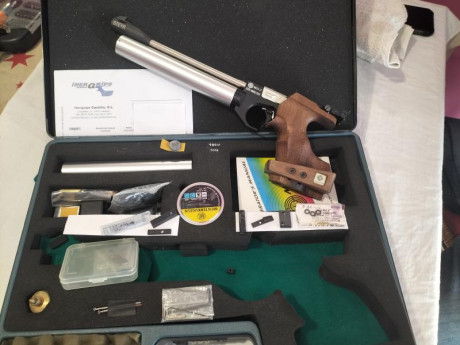 Vendo Steyr LP1 con cacha zurda
En perfecto estado.
 Repasada y ajustada por IBERGRIPS. Disparador regulable
Lleva 01