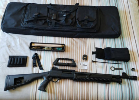 Se vende Hatsan escort MP18, con todo lo que viene en las fotos. Funda para dos armas, kit de limpieza, 02