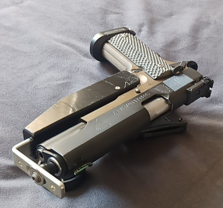 Pistola Springfield Gold Match, pistola utilizada para IPSC, en perfecto estado de uso, pintada en Ceracote 01