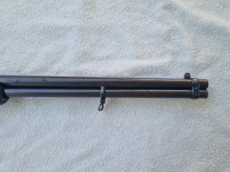 Se vende carabina COLT LIGHTNING  calibre 44-40. En estado de tiro. Tiene certificado de arma antigua 01