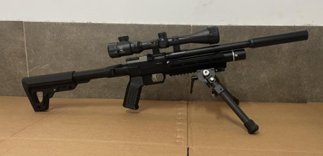 Vendo pistola de PCP snowpeak Pp750 en calibre 4,5 junto con los siguientes accesorios:
Visor theta optics 00