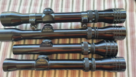 Visor Redfield años 70. De 2x7x. Retícula muy particular que permitía saber distancia, aproximada,  a 11