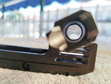    Buenas tardes.

Por necesidad de cupo pongo a la venta mi impecable y super precisa HK USP Élite de 41