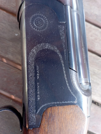 Vendo una escopeta Super Lamber, como de estreno, con anima 18´4, largo de cañón 70cm., selector de tiro 02