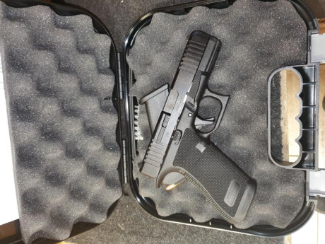 Hombre, no vamos a ser menos, los Glockeros somos una raza, asi que empezaré yo mostrandola, con sus recients 00