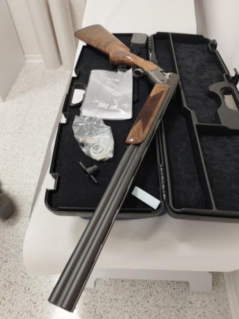 Un conocido vende esta escopeta Blaser F16, de construcción monocasco (la báscula más baja del mercado), 02