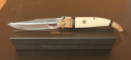 Vendo navaja de uno de los mejores artesanos de Albacete.

Marfil de mamut ,hueso jirafa y ébano en las 10