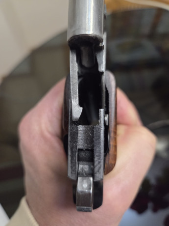 Hola a todos.
Un amigo pone a la venta una Astra TS-22 funcionando perfectamente. Su anterior dueño la 02