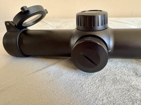 Buenos días.

Vendo visor Solognac 1-4x24 sin uso. Se compró hace unos meses pero a mi se me queda corto. 12