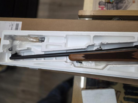 Sako L61R Finnbear calibre 30-06 a estrenar. Pieza de coleccionista, año 1984. Caja original. Precio, 00