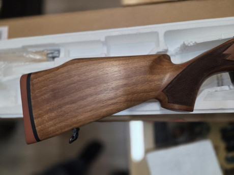 Sako L61R Finnbear calibre 30-06 a estrenar. Pieza de coleccionista, año 1984. Caja original. Precio, 11