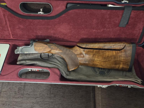 Kemen T4 fabricada y estrenada en 2021, con documentación. 4 cajones disparados. 5 chokes Briley con rosca 01