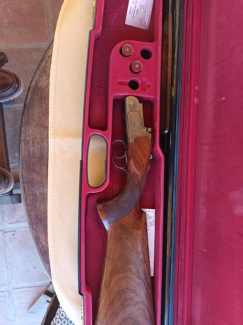En Venta escopeta de Trap Caesar Guerini. Cañón de 76, Gatillo ajustable, buen estado general, Choques 00