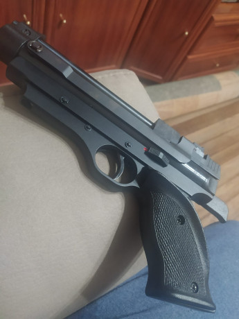 Vendo cometa Indian 4,5 110€+envío 
Como de estreno no tiene 20 disparos 00