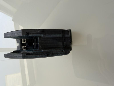 Hola buenas tardes compañeros del foro , pongo a la venta esta cacha para feinwerkbau P8x en madera laminada 32