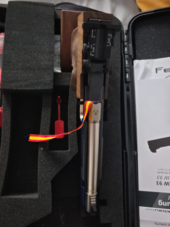 Buenas tardes compañeros. Vendo una Feinwerkbau AW93 ligt , con dos dueños , la mujer de un conocido que 00