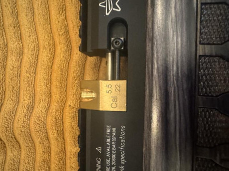 Hola, vendo Cometa Lynx V10 F300 LT laminada calibre 5,5mm perfecto estado 
Precio: 690€
Interesados contactar 01