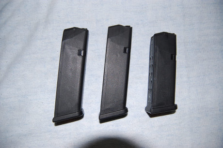 Pistola en muy buen estado cambiado muelle para suavizar el disparo.
caja original con sus componentes.

Precio 00