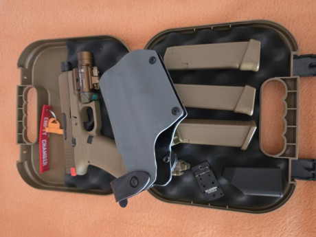 ...Como quiera que poco uso le doy, he decidido deshacerme de mi glock 19x. Pistola con poco mas de 100 02