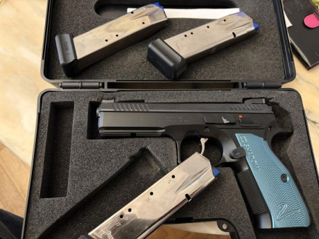 Se vende Cz Shadow en excelente estado, pocos disparos y usada para precisión, algun extra. 1500€ 60