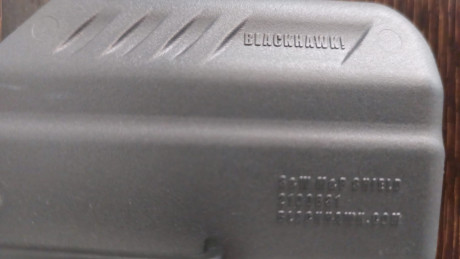  Buenas tardes

Mi hermano pone en venta su arma de uso personal, se trata de una S&W modelo M&P9 20