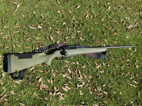 Se vende Mauser M25 cal. 30.06, con carril para monturas blaser o picatinny, tiene 3 meses.
Precio 1400€
Está 02