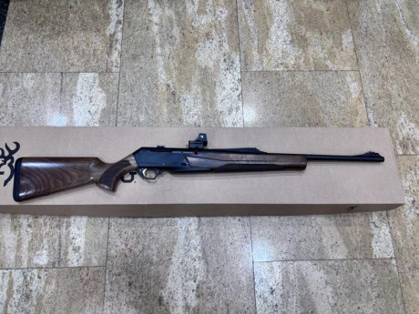 Semiautomático BROWNING bar mk3 , calibre 30-06 con bases originales warne , cañón acanalado, y visor 10