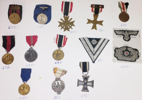 Venta de condecoraciones y medallas alemanas y alguna rusa de la Primera y Segunda guerra mundial, se 00