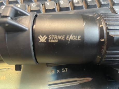 Vendo visor vortex , modelo 1-8x24 strike eagle , esta en muy buen estado, con montura leupold.Precio 01