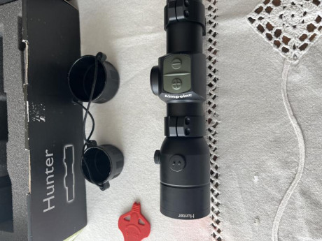 Vendo en perfectisimo estado,con anillas warne nuevas de 34” y fijas.
Tornilleria perfecta y Aimpoint 02