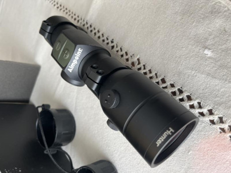 Vendo en perfectisimo estado,con anillas warne nuevas de 34” y fijas.
Tornilleria perfecta y Aimpoint 01