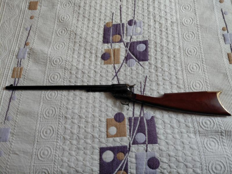 Un amigo vende carabina revolver ( replica de Uberti)
Calibre 45 long colt, cañon de 12" muy cuidada.
Guiada 01